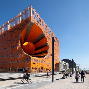 Le Cube Orange à la Confluence © www.b-rob.com / Jakob + MacFarlane architectes